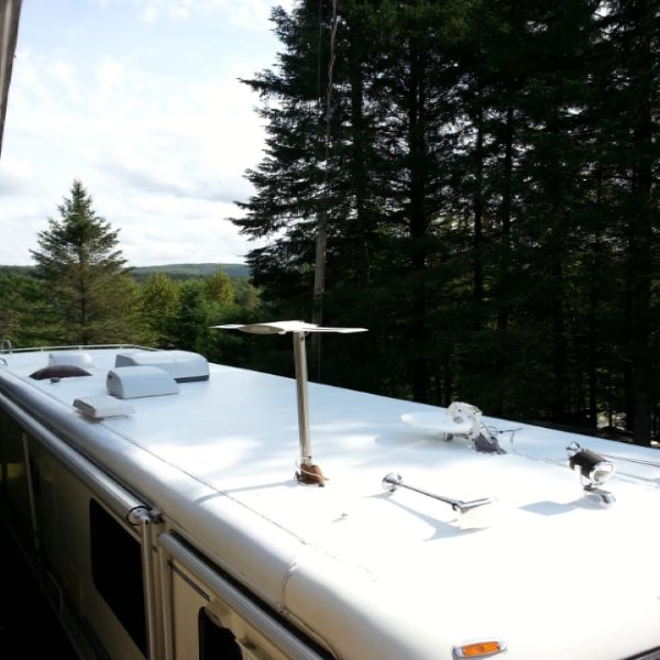 Liquid Rubber RV Roof Coating