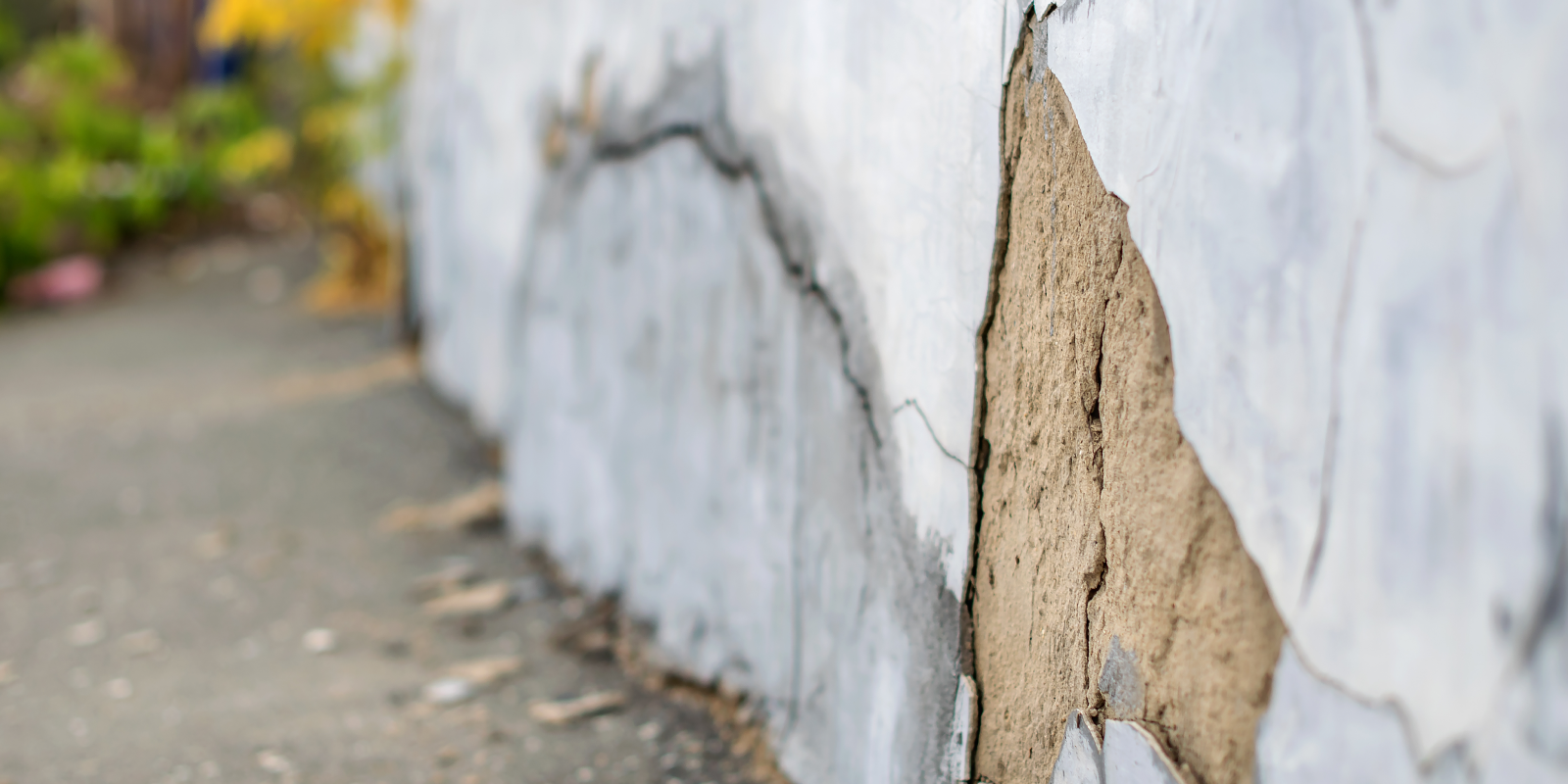 A Checklist for Fixing Foundation Cracks from the Outside
