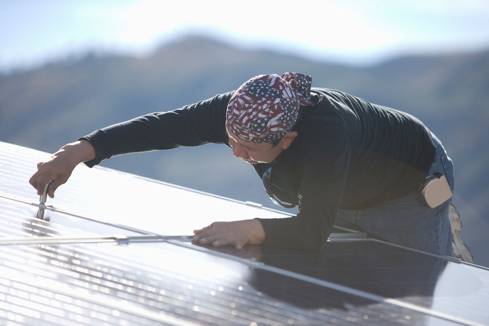 Protective Coating in Canada - Purpose and Importance of Metal Roof Coatings