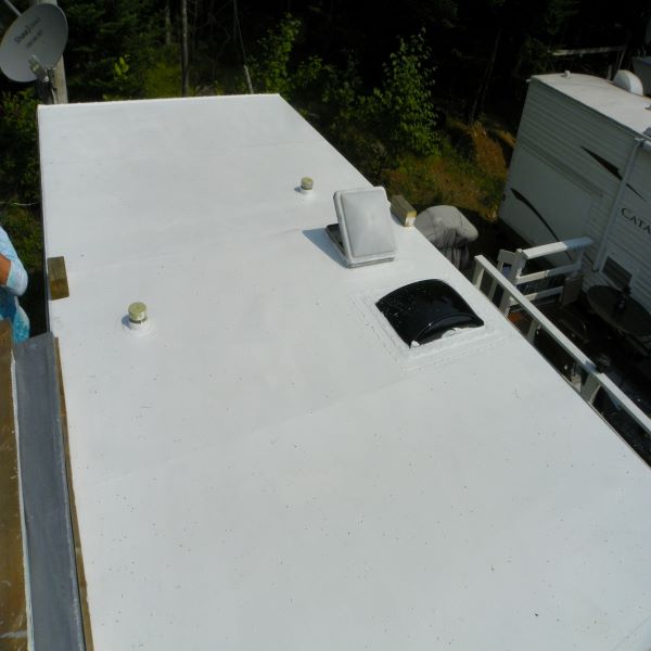 Liquid Rubber RV Roof Coating
